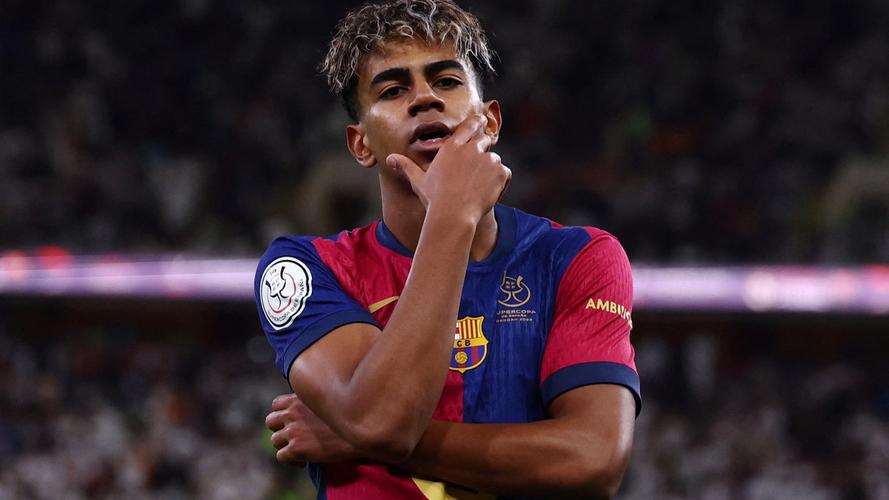 维拉豪取各项赛事七连胜！英超排名升至第二差阿森纳3分（维拉各线豪取七连胜，英超升至次席，仅落后阿森纳3分）