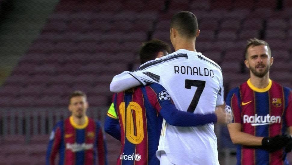 索尔斯克亚拿到了足球史上最漂亮的战术红牌！（索尔斯克亚上演足坛最经典的战术红牌）