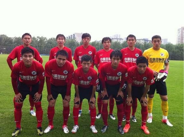 每体：西班牙人旧将阿瓜多因涉嫌强奸出庭，坚称性行为系自愿（每体：西班牙人前球员阿瓜多涉强奸案出庭，称性行为属自愿）