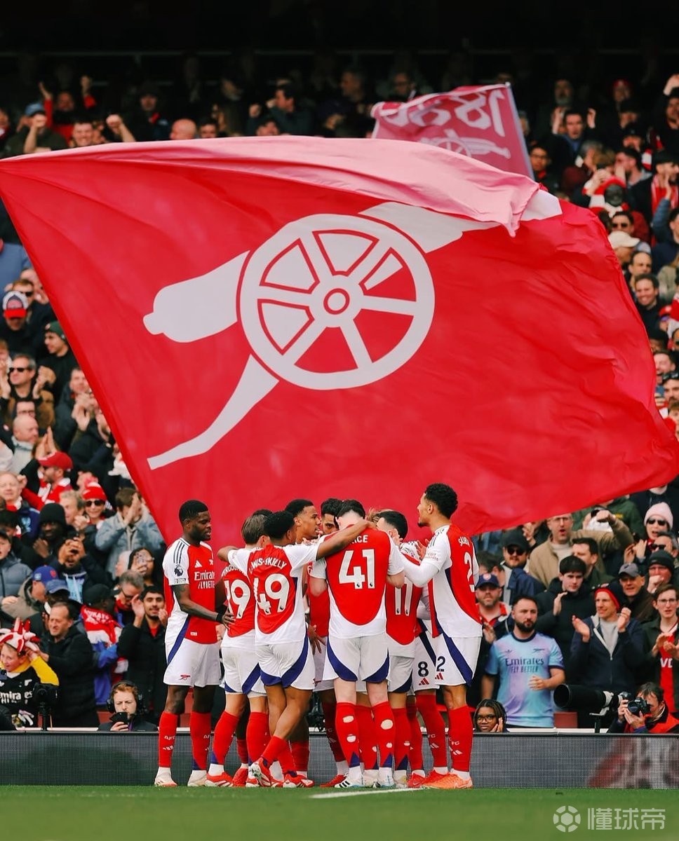 马德兴：足协上报3位外教候选；高层认为可借鉴男篮考虑土帅（马德兴：足协递交3名外教人选，高层拟借鉴男篮经验考量土帅）