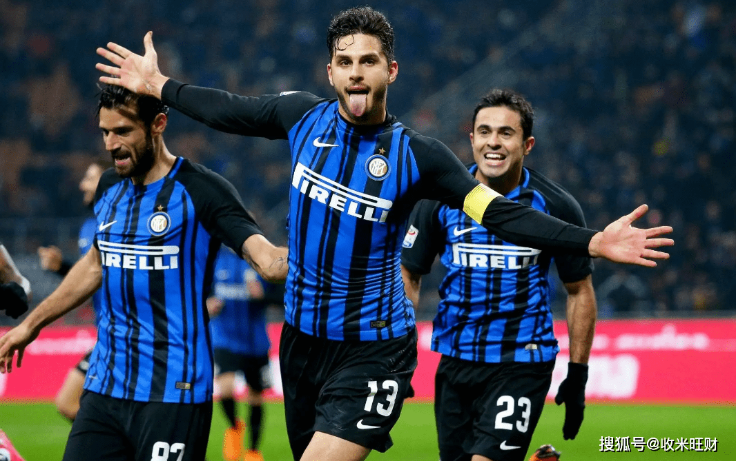 拜仁球星莱默尔复刻施魏因施泰格经典脚后跟破门