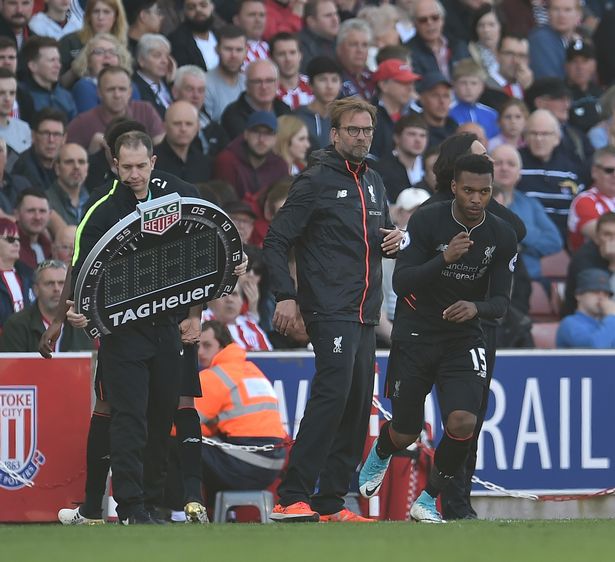 28岁樊振东被催婚！生涯黄金期与人生大事陷两难抉择