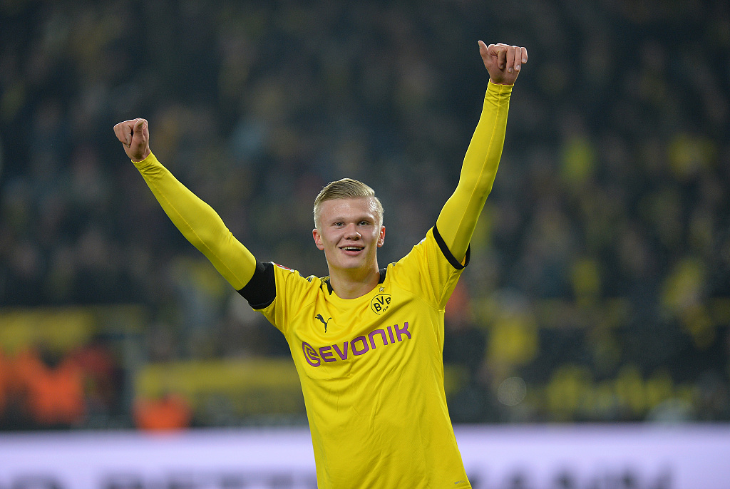 年度教练研修班在广州闭幕，足协将给本土教练更多机会（年度教练研修班广州收官，足协将为本土教练拓展更多机会）